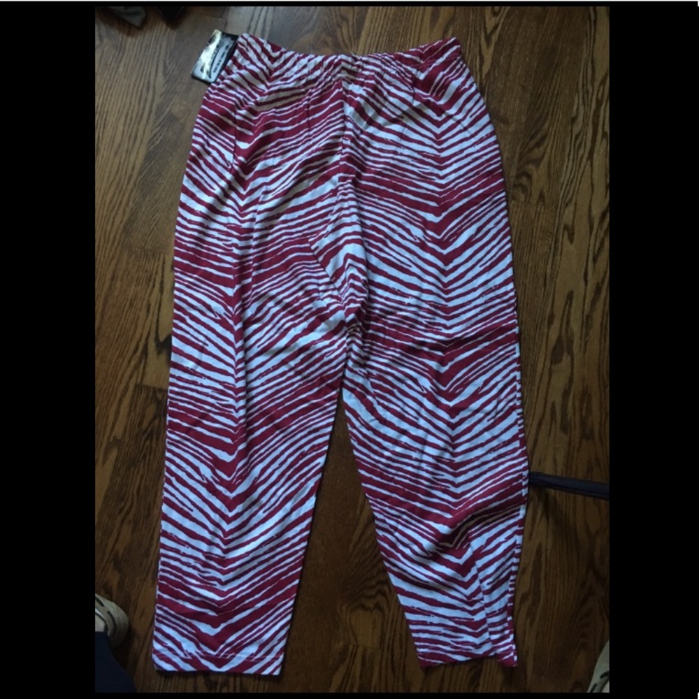 ZUBAZ red and white pants size L
